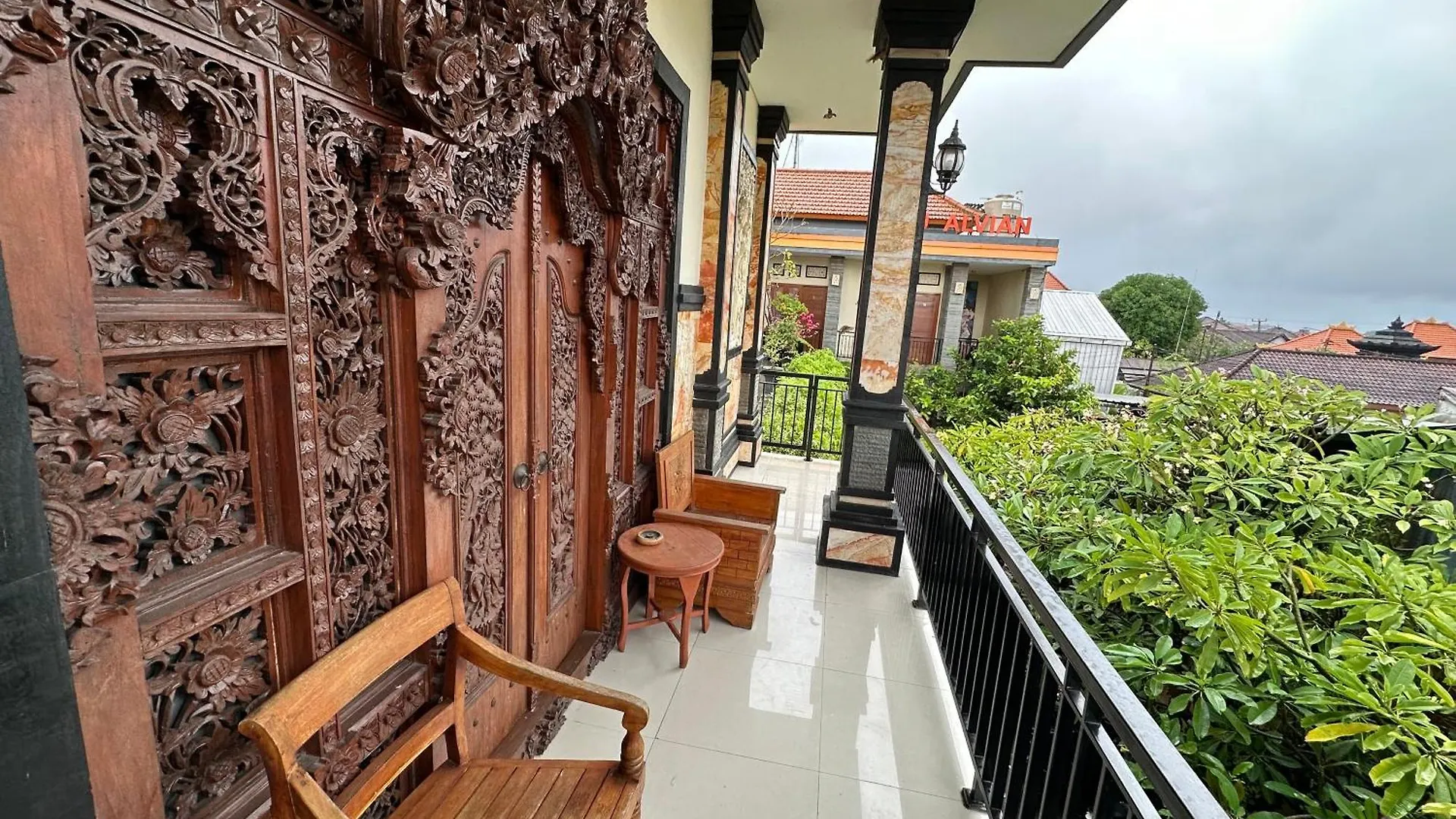 Kubu Alvian Guest House Seminyak Indonesia